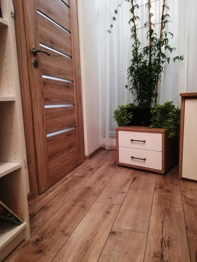 Apartmán Galeria Stastie Senec Exteriér fotografie