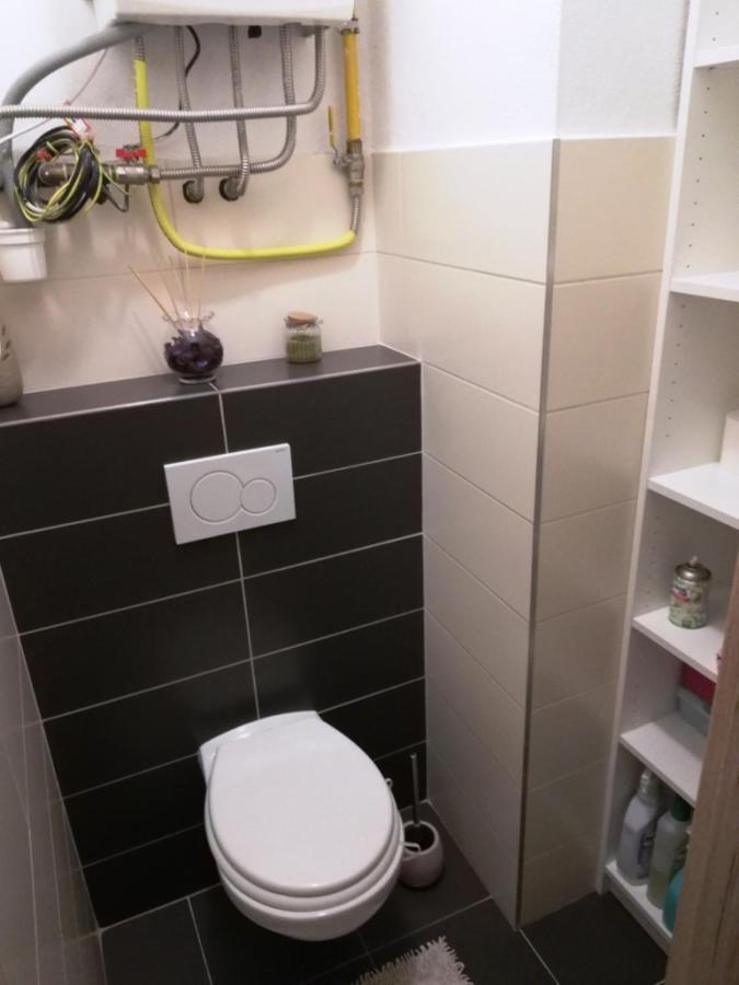 Apartmán Galeria Stastie Senec Exteriér fotografie